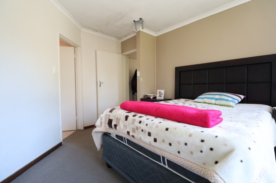 3 Bedroom Property for Sale in Greenshields Park Eastern Cape